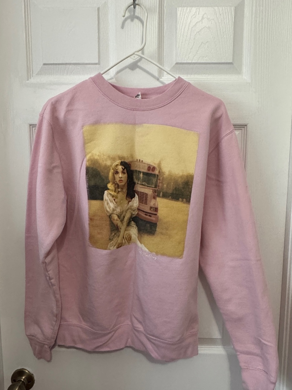Noisy May Pastel Pink Graphic Crewneck